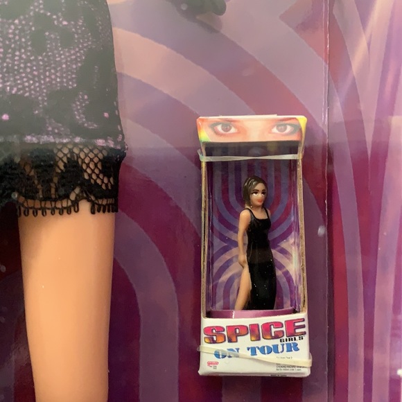 Vintage 1998 New in the Box Posh Spice Girls On Tour - Picture 15 of 16